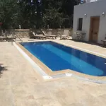 Hotel Kocca Ev 3*