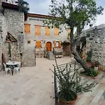 Hotel Kocca Ev 3*