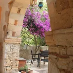 Kocca Ev Hotel