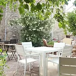 Hotel Kocca Ev 3*